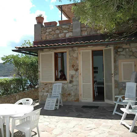 Apartment Le Maree Due Sul Mare Portoferraio